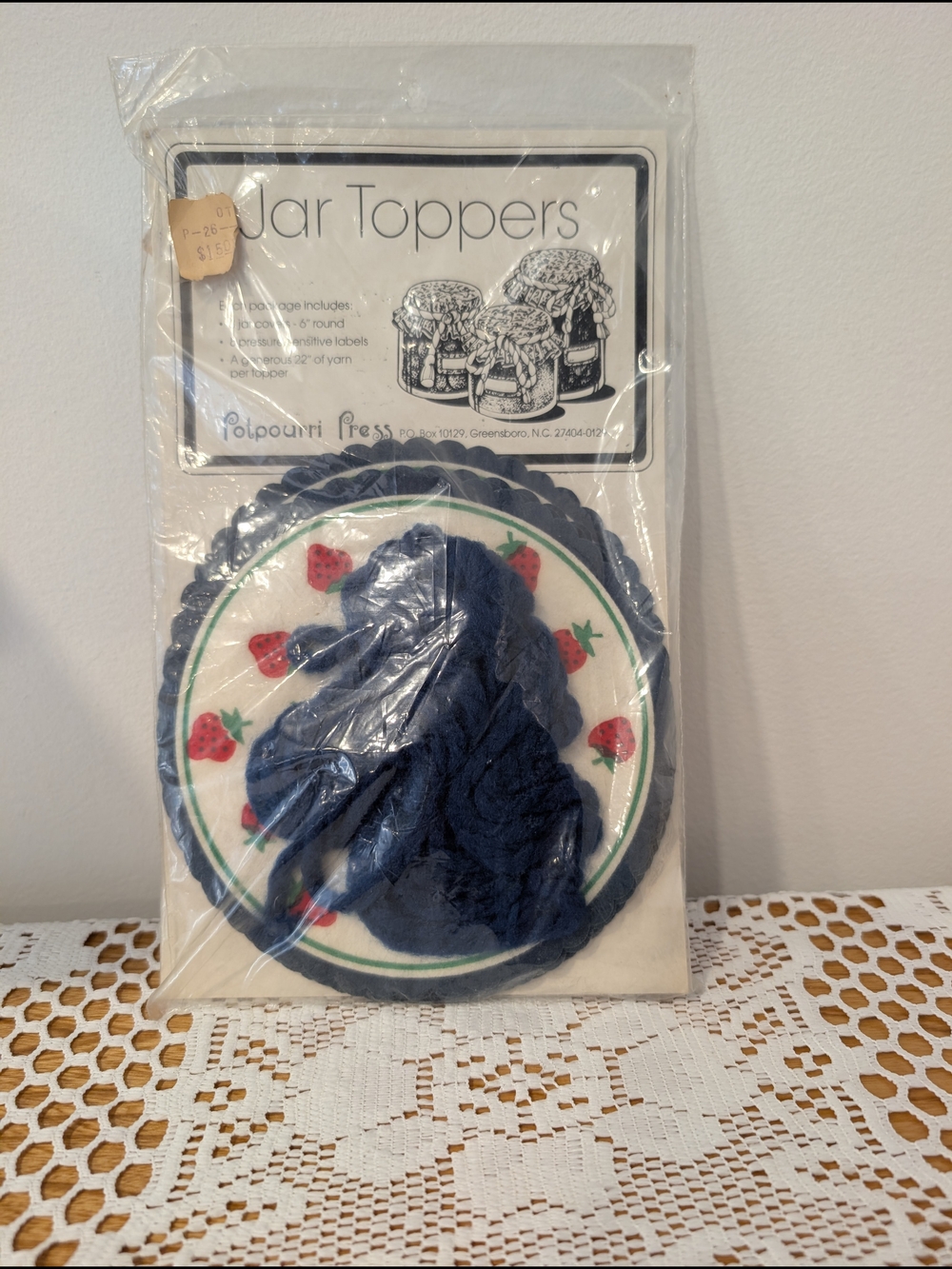 Vintage Potpourri Press Jar Toppers Kit – Strawberry Design, Country Kitchen